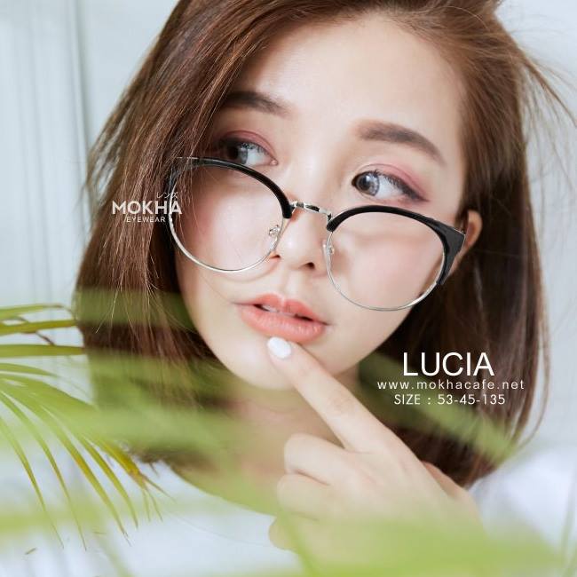 ทรงผมสำหรับสาวแว่น