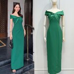 เดรสปาดไหล่ช่วงอกตัดต่อผ้าดีไซน์ไขว้อก เสริมฟองน้ำ ตัวเดรสใช้เนื้อผ้าเกรดพรีเมี่ยมทั้งตัว ดีไซน์กระโปรงทรงสอบยาว ผ่าหลัง งานมีซับใน ใส่สบาย : สินค้าคุณภาพ (พร้อมส่ง)