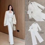 เซต3ชิ้น เสื้อครอปสายเดี่ยวเสริมฟองน้ำปรับสายได้+กางเกงขายาวเอวสูงมีกระเป๋ามีซับใน+เสื้อสูทคอปกแขนยาวผ่าแขนแต่งลูกไม้มีซับใน ชุดอัดกาวอย่างดี ใส่สบาย : สินค้าคุณภาพ (พร้อมส่ง)