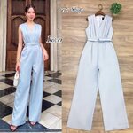 จั้มสูทกางเกงขายาว ลุคเรียบหรู ดูผู้ดี ดีเทลคอวีเย็บอัดจีบ ช่วงหน้าอก ช่วงเอวมีเข็มขัด หนังสีเดียวกับชุด ใส่สบาย สินค้าคุณภาพ (พร้อมส่ง)