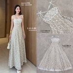 แม็กซี่เดรสลูกไม้ลายดอกไม้เล็กๆทั้งชุดทรงสายเดี่ยวปรับสายได้ช่วงด้านหน้ามีสายไขว้ผูกโบว์2ข้างช่วงก่อนถึงไหล่เอวเข้ารูปเข้าทรงเย็บเก็บทรงให้ซิปหลังกระโปรงใช้ผ้าเยอะ ใส่สบาย : สินค้าคุณภาพ (พร้อมส่ง)