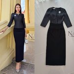 ชุดแบบไทยเสื้อแขนสั้น 3ส่วน แต่งกระด้านหน้า มีฟองน้ำ ซับใน งานซิบหลัง +เข็มกลัดเพชร ผ้าถุงสีดำ ผ้านุ่มนวล ใส่ซับใน ดีเทลผ่าด้านหลัง ใส่สบาย : สินค้าคุณภาพ (พร้อมส่ง)