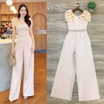 จั้มสูทกางเกงขายาว ดีเทลทรงแขนเจ้าหญิง คอวี ช่วงแขนเป็นผ้าไหมแก้วผ้าไม่คันนะคะ ขอบเอวตีเกล็ดมาให้ ใส่แล้วเข้ารูปเข้าทรงสวย กางเกงเป็นทรงขากระบอกกลาง งานซิบหลังใส่ง่าย ใส่สบาย : สินค้าคุณภาพ (พร้อมส่ง)