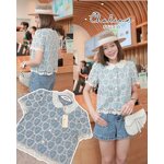 เสื้อลูกไม้คอตตอนซิลค์เนื้อดี ผ้าฉลุลายสวยงามทั้งตัว ชายแขนชายเสื้อหยักโค้งตามเชิงลูกไม้ สีสวยละมุน คอแต่งปกลูกไม้น่ารัก ใส่สบาย : สินค้าคุณภาพ (พร้อมส่ง)