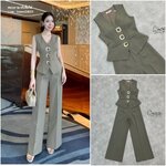 เซตเสื้อกระดุมอะไหล่สีทอง แมทช์คู่กับกางเกงขายาวทรงกระบอกให้ลุคสุดคลาสสิก ใส่สบาย : สินค้าคุณภาพ (พร้อมส่ง)