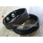 ข้อมือสายหนังถักขอบ