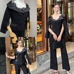 Setsuitสุดเท่ห์เสื้อสูทเปิดไหล่แต่งลูกไม้สีดำ ทำให้ดูหรูหรามากกก เพิ่มความเกร๋ที่ปลายแขนเสื้อผ่าแขนลูกคัตติ้งเป้ะ กระเป๋าจริง มีซับในทั้งตัว มาพร้อมกับกางเกงทรงกระบอกตรงซิปหลัง ใส่สบาย : สินค้าคุณภาพ (พร้อมส่ง)