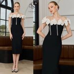 เดรสแต่งโบว์+สร้อยเพชร ตัวชุดเป็นผ้ายืดเนื้อหนาเก็บทรงสวย เพิ่มความหรูหราด้วยโบว์รอบไหล่ แต่งด้วยสร้อยเพชรตรงกลางโบว์ย้อยระย้าสวยมาก ใส่สบาย : สินค้าคุณภาพ (พร้อมส่ง)