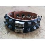 ข้อมือหนังปักหมุด DIESEL
