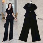 เชต3ชิ้นเสื้อผ้าสูทคอปกสูทเฉียงแขนสั้นเข้ารูปเข้าเอวชายทรงบานออกมาพร้อมกางเกงขายาวทรงกระบอกกลางตีเกล็ดหน้า+เข็มขัด ใส่สบาย : สินค้าคุณภาพ (พร้อมส่ง)