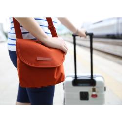 DINIWELL MESSENGER BAG กระเป๋าสะพายอเนกประสงค์ ใส่ได้ทั้งทำงาน ท่องเที่ยว ช่องเยอะ น้ำหนักเบา ผลิตจากไนล่อนคุณภาพสูง กันน้ำ มี 4 สีให้เลือก