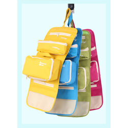 กระเป๋าใส่อุปกรณ์อาบน้ำ คุณภาพดี แขวนได้ ดึงกระเป๋าอีกสองใบแยกใช้ได้