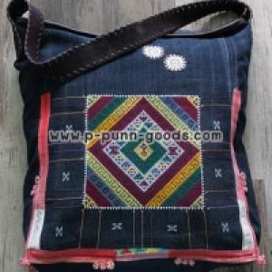 --- กระเป๋าชาวเขา --