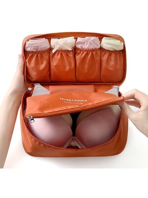 กระเป๋าใส่ชุดชั้นใน และกางเกงชั้นในพกพาสะดวก ผลิตจากไนล่อนกันน้ำ (มี 8 สีให้เลือก)