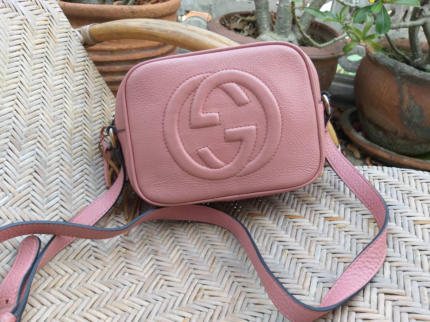กระเป๋า GUCCI Black Soho Leather Disco Bag 308364