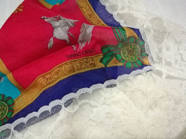 ผ้าเช็ดหน้าลูกไม้ TANINO CRISCI สวยอลังสุดๆ แม่จ้าววว