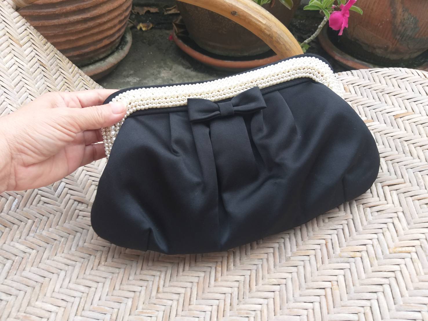 กระเป๋าออกงาน ประดับมุก หรูหรา ผู้ดี สวยมาก