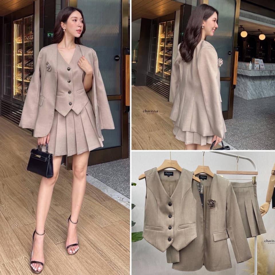 ชุดเสื้อสูท+เสื้อ vestด้านใน +กระโปรง (กางเกงเป็นซับใน)+เข็มกลัดดอกไม้ ใส่สบาย : สินค้าคุณภาพ (พร้อมส่ง)