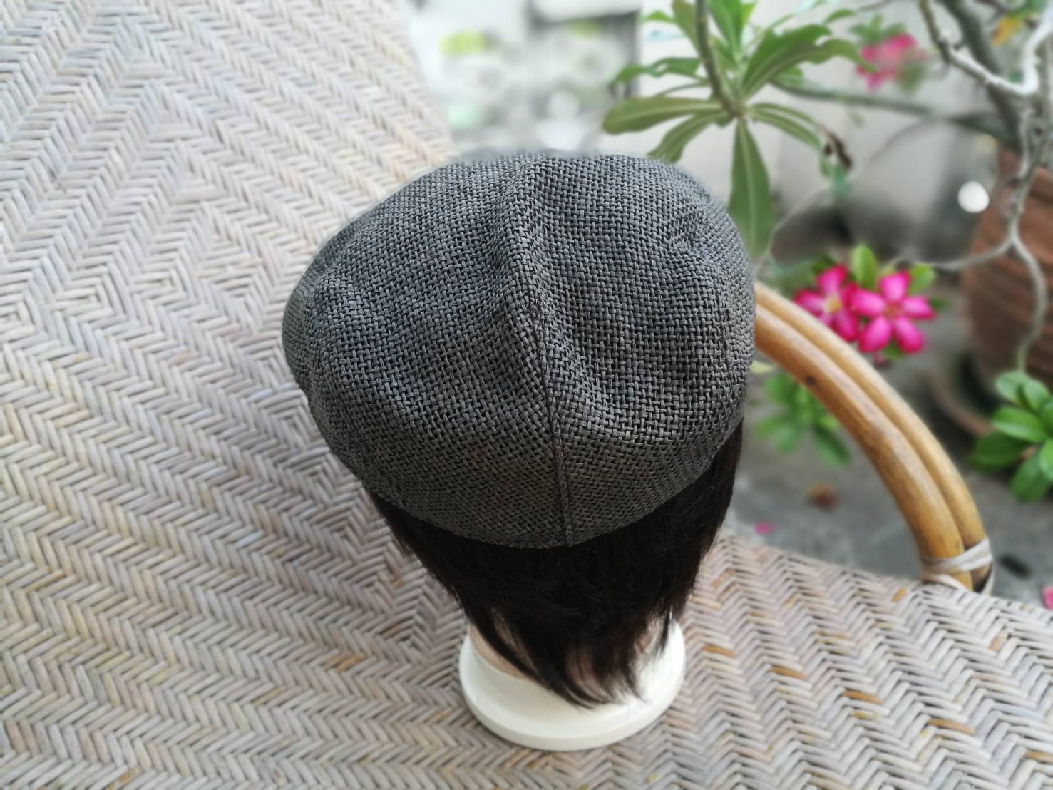 หมวกติงลี่ หมวกแฟลตแค็ป เส้นใยสานสวยมาก (ของใหม่)