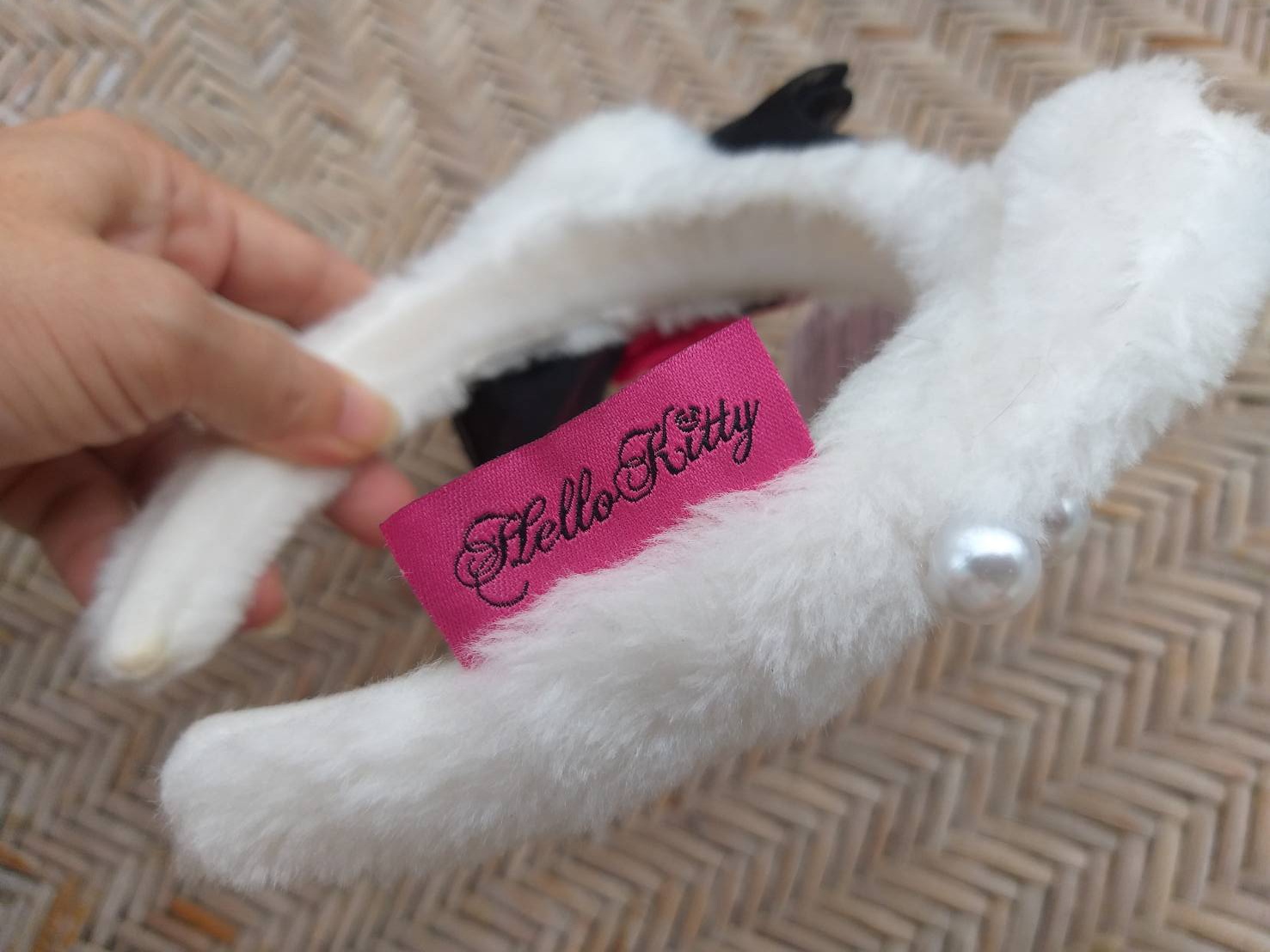 ที่คาดผมขนหมี Kitty ลิขสิทธิ์แท้ (ของใหม่)