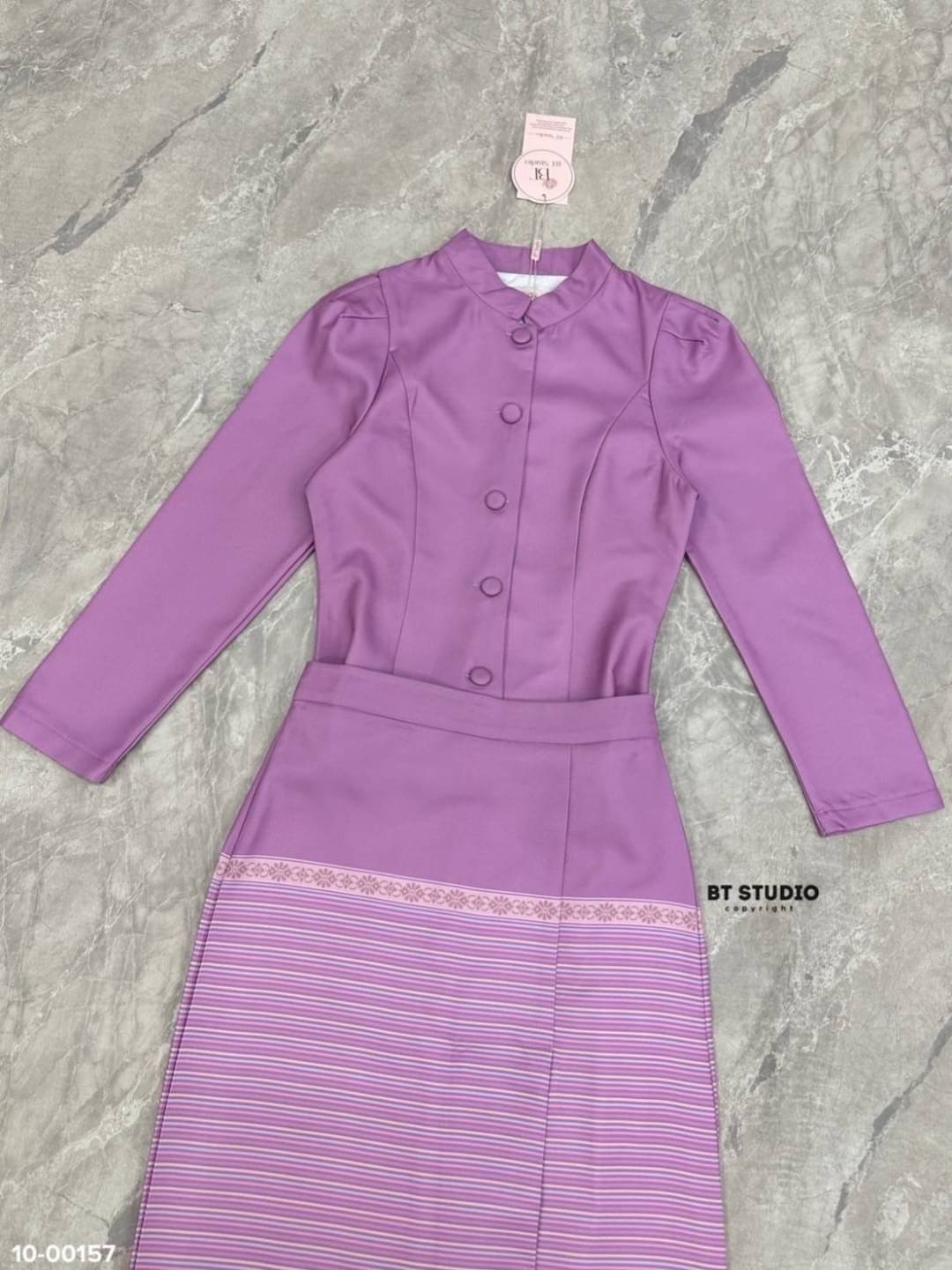 เซท 2 ชิ้น ชุดไทยประยุกต์เสื้อแขนยาวกระดุมหน้าคอตั้ง แมทซ์กับผ้าถุงสำเร็จรูป สินค้าคุณภาพ (พร้อมส่ง)