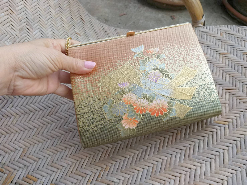 กระเป๋าออกงานแนวกิโมโน สวยมากกกก (ของใหม่)