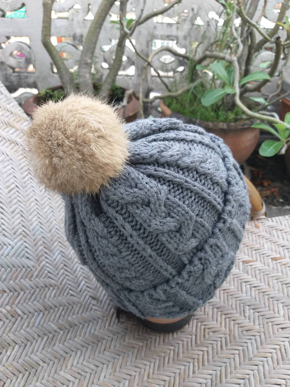 หมวกไหมพรมจุกเฟอร์กระต่ายแท้ น่ารักมาก อุ่นติดลบ