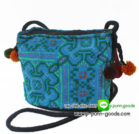 กระเป๋าชาวเขา กระเป๋าสะพายใบเล็ก กระเป๋าผ้าปักลายชาวเขา