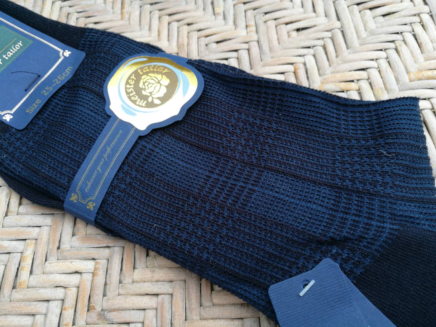 ถุงเท้าชาย meister tailor คู่นี้สวยมากๆๆ