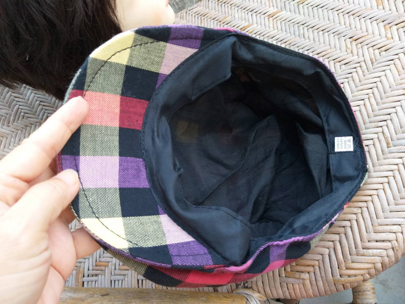 หมวกติงลี่ลายสก็อตหลากสี สวยสดใส