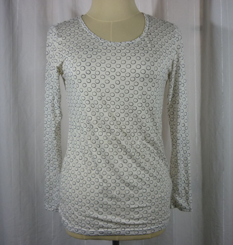 เสื้อฮีทเทคหญิง Uniqlo heattech Sz M-L