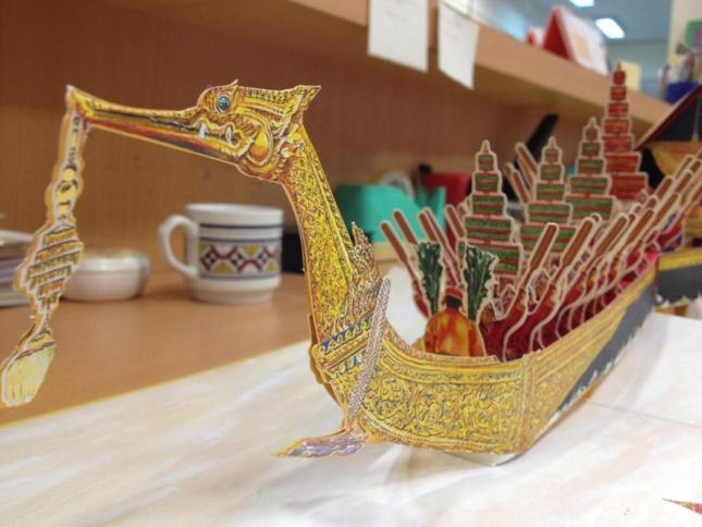 เพียงพ่อก็พอเพียง เล่ม 1-3 (ราคา 3,999 + ค่าส่ง 200) (ยอดจองเต็มแล้ว)