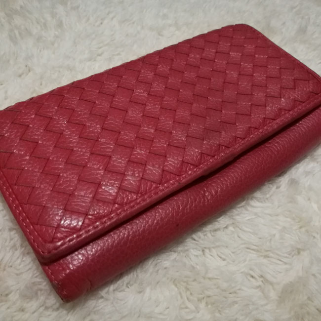 กระเป๋าสตางค์หนังแท้ ช่องเยอะมาก คนสมบัติเยอะคู่ควรค่ะ