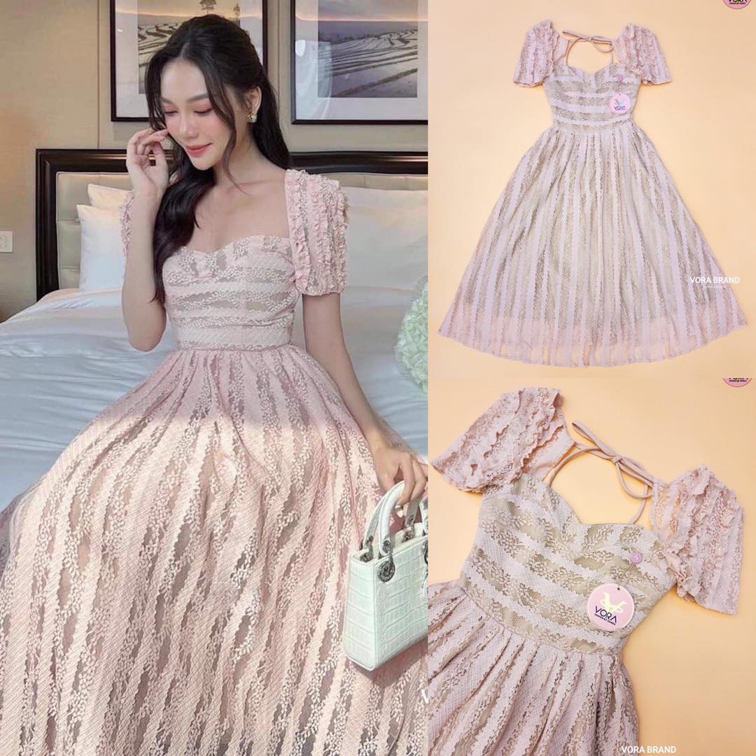 Dress ลูกไม้แขนสั้นตัวยาว แต่งผุกโบว์ ด้านหลัง ช่วงเอวเข้ารูป ชายกระโปรงบาน มีซับ ในทั้งชุด สินค้าคุณภาพ (พร้อมส่ง)