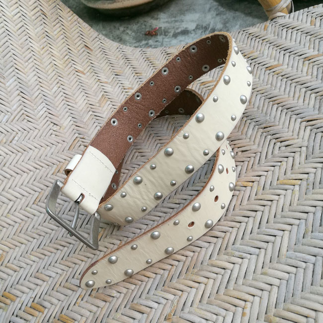 เข็มขัดชาย หนังแท้ปักหมุด แนวร็อค สวยมากก