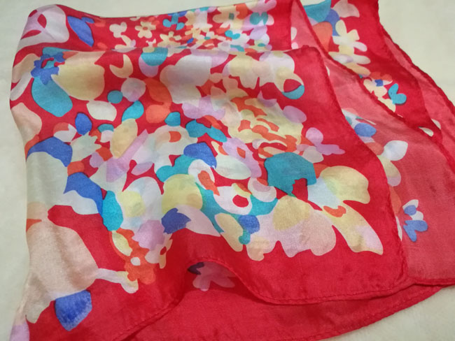 ผ้าผูกคอ ผูกไหล่ silk สวยมาก นุ่มมากกก