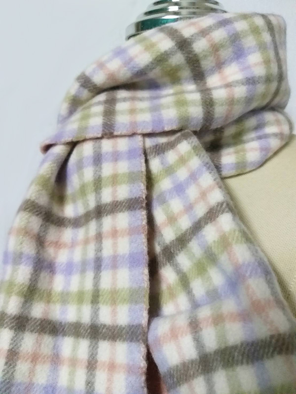ผ้าพันคอ Barbour Made in Scotland ติดลบหนัก