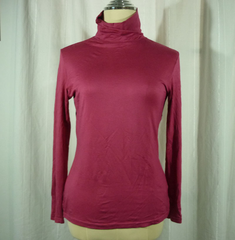 เสื้อฮีทเทคหญิง สีบานเย็น Uniqlo Sz L