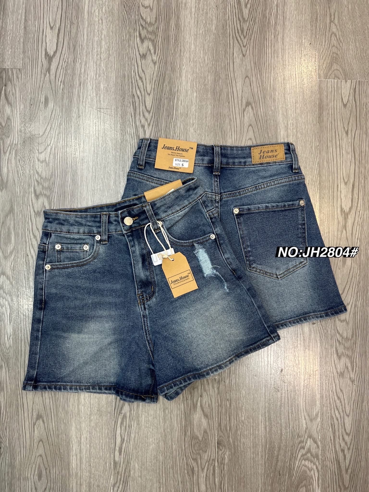 กางเกงยีนส์ขาสั้น เอวสูง ผ้ายีนส์ยืดค่า สีฟอกสวย เนื้อยีนส์ทอออกมาอย่างดีงาม ยกก้น เก็บพุง เอวเล็ก ใส่สบาย : สินค้าคุณภาพ (พร้อมส่ง)