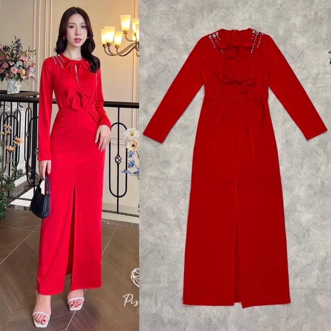 เดรสสีแดงแขนยาวแต่งโบว์ช่วงหน้าอก ทรงผ่าหน้าทรงเข้ารูปทรงยาว สวย หรู ใส่สบาย : สินค้าคุณภาพ (พร้อมส่ง)