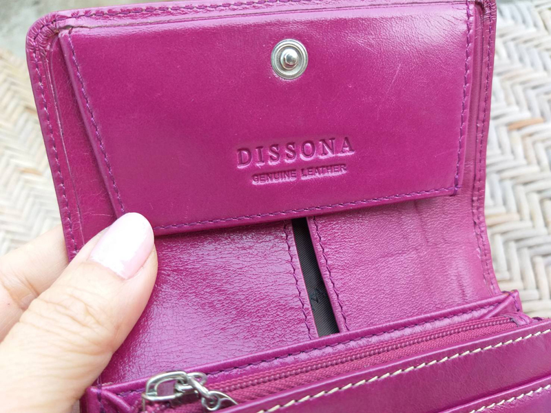กระเป๋าสตางค์ DISSONA สวยน่ารักมาก หนังแท้