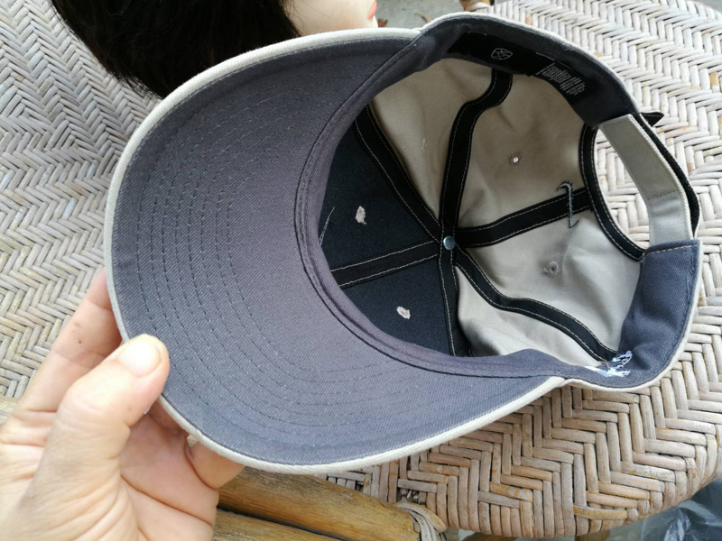 หมวกแก๊ป NIKE สีกากี สวยมาก