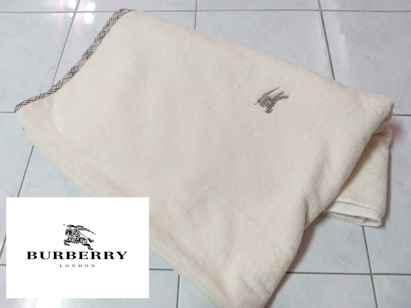 ผ้าห่มผืนใหญ่ Burberrys ของแท้