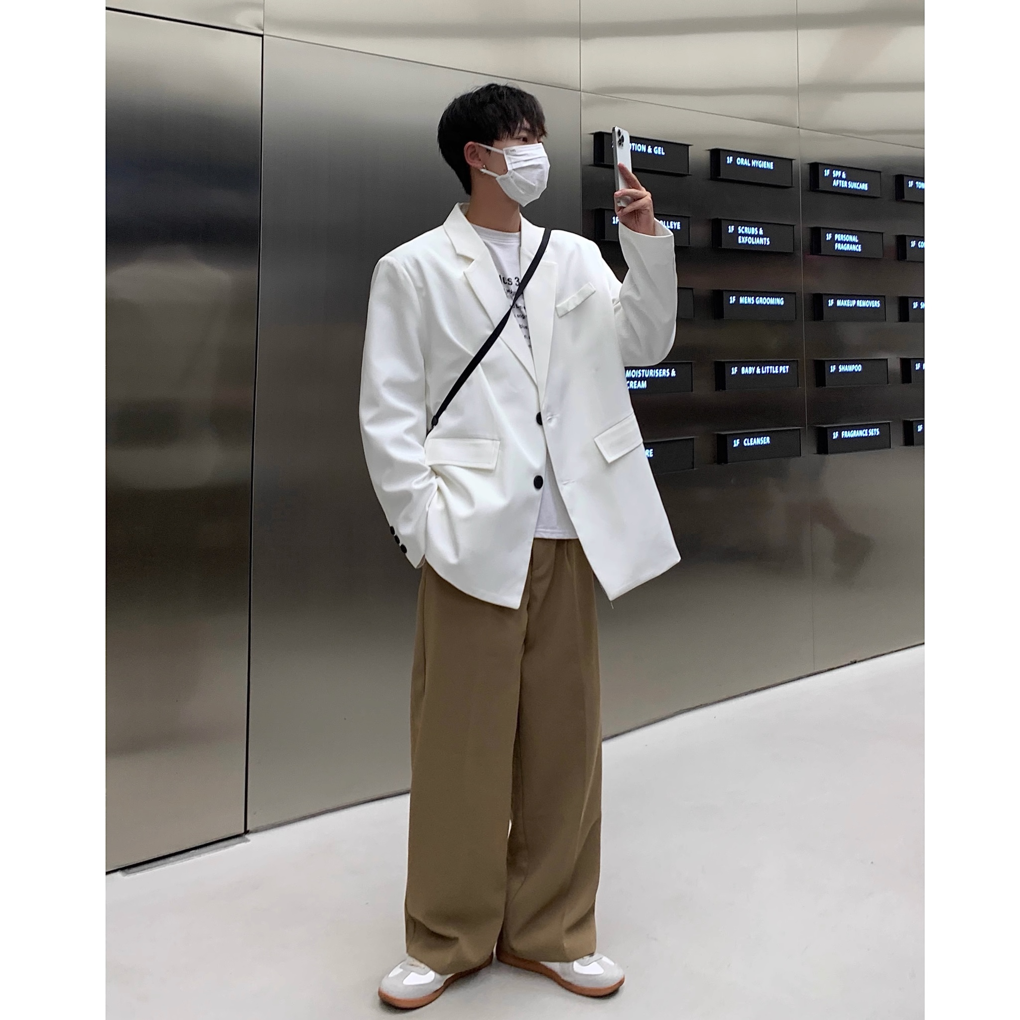 เสื้อสูทผู้ชายไซส์ใหญ่ 3XL - 5XL อกเสื้อ 50 นิ้ว เสื้อสูทโอเวอร์ไซส์ เบลเซอร์ผู้ชายอวบอ้วน Men Blazer Oversize FF0334