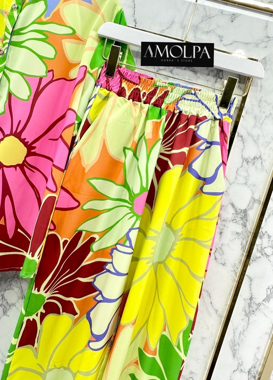 SET PAJAMAS ZARA งานใหม่ ตัวเสื้อเป็นเชิ้ต ZARA เด่นเป็นสง่า มาพร้อม กางเกงขายาว ใส่เข้ากันลงตัว . สินค้าคุณภาพ (พร้อมส่ง).