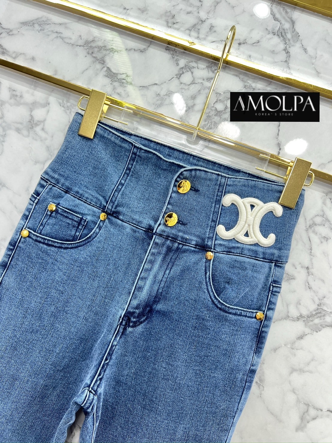 กางเกงยีนส์ยืดขายาว CELINE DENIM งาน hiend งานสวยยยยสุดๆค้า รุ่นนี้ไฮเอนชนช๊อป ขึ้นห้างเลยน๊า จัดเลย งาน ใส่สบายสุดๆห้ามพลาดเลยจ้า ใส่สบาย : สินค้าคุณภาพ (พร้อมส่ง)