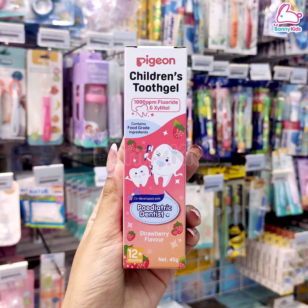 Pigeon (พีเจ้น) Children's Toothgel ยาสีฟันชนิดเจลสำหรับเด็ก ขนาด 45 กรัม (รสธรรมชาติ รสองุ่น รสสตรอว์เบอรี่)