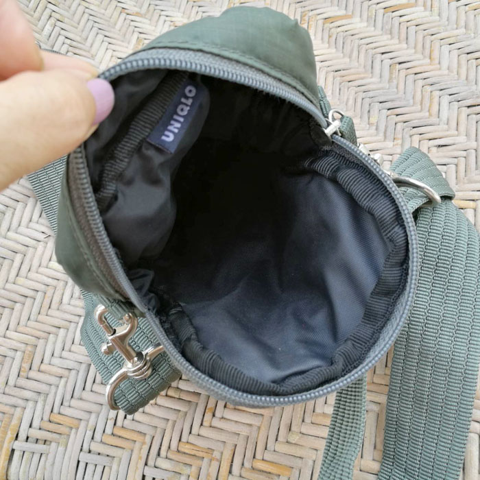 กระเป๋าสะพาย-คาดเอว Uniqlo สวยมาก เท่สุดๆ (ของใหม่)