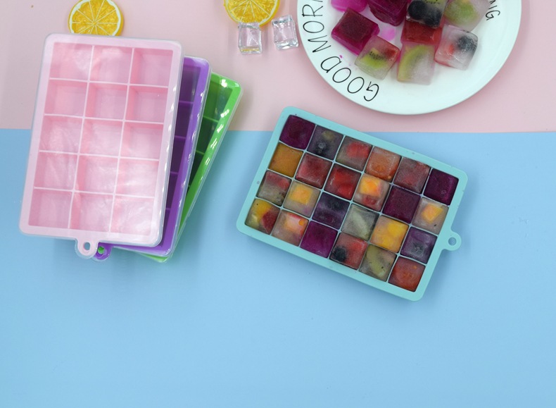 ที่ทำน้ำแข็ง ฟรีซอาหารเด็ก ซิลิโคนฟรีซเก็บอาหารเด็กอ่อน มีฝาปิด NanaBaby