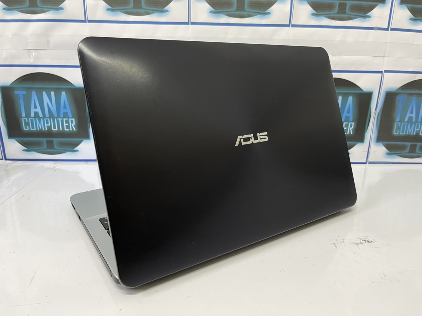 (7,900)Notebook Asus I3-4030U Ram4GB HDD500GB VGA2GB